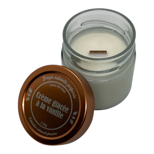 Bougie naturelle parfumée "crème glacée à la vanille", cire d'olive et mèche en bois de hêtre française.